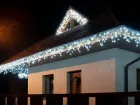 Різнокольоровий Новорічна святкова гірлянда бахрома 120 Led прозорий провід 3х0.5 м