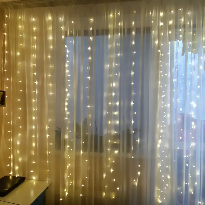Світлодіодна гірлянда штора LED на вікно