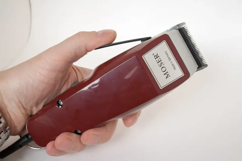 Професійна стрижкова машинка Moser 1400 MultiClick