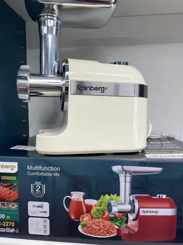 червона М'ясорубка Rainberg RB-2270 3800Вт з реверсом та насадками для шатківниці та ковбас