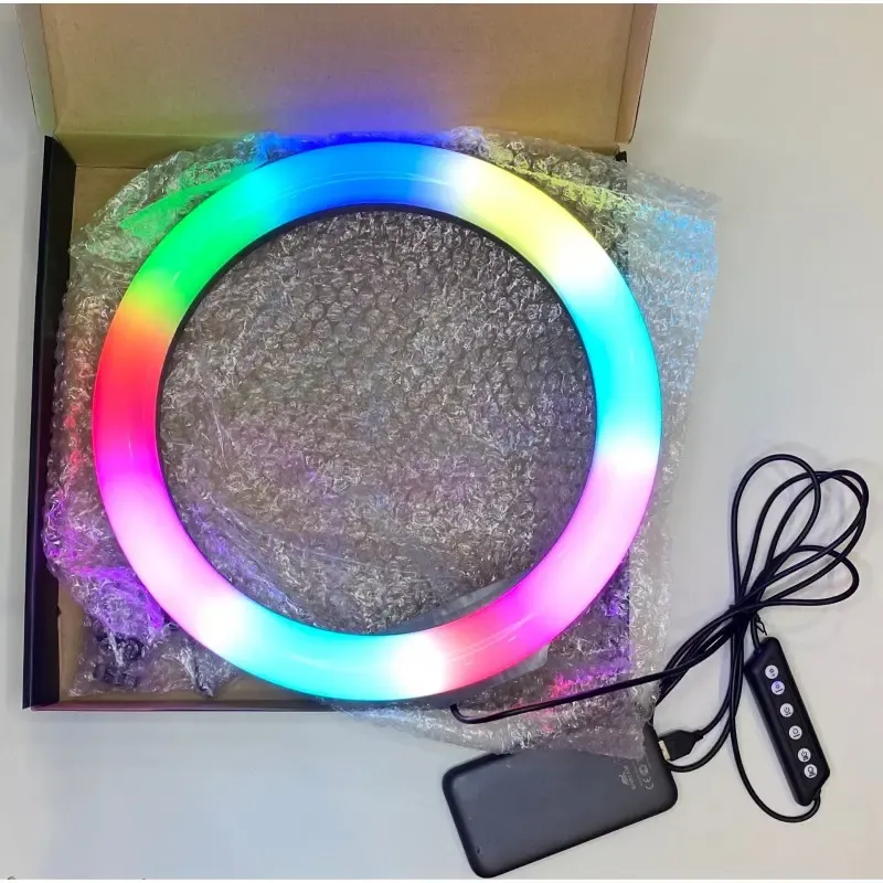 Кільцева світлодіодна лампа RGB 30 см із кріпленням для телефону