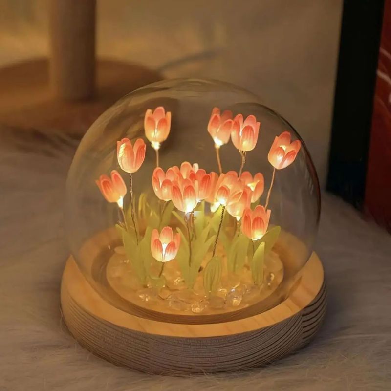 Світильник-нічник тюльпан у скляній кулі