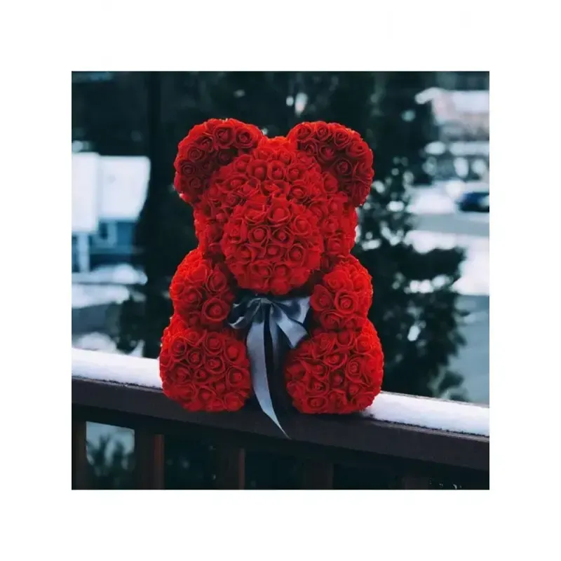 Ведмедик з троянд у подарунковій коробці 25 см ЧЕРВОНИЙ