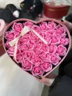 Подарунковий набір мильне Серце з трояндами з мила LED/подарунковий бокс з мильними трояндами
