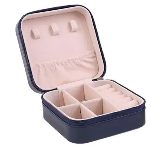 Органайзер-скринька для прикрас