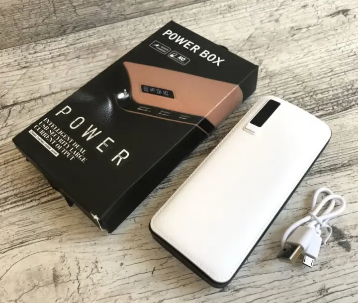 Портативне зарядне 20000 mahc екраном 3 USB + ліхтарик, павер банк, Power Bank