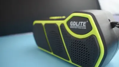 Портативна універсальна сонячна система (ліхтар,радіо FM, Bluetooth, павербанк)