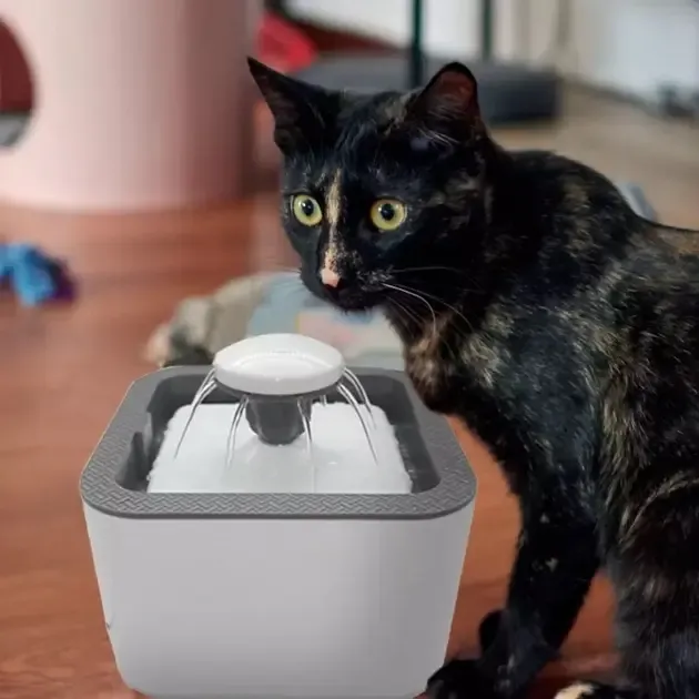 Поїлка для тварин Pet Water FOUNTAIN Автоматична напувалка - фонтан
