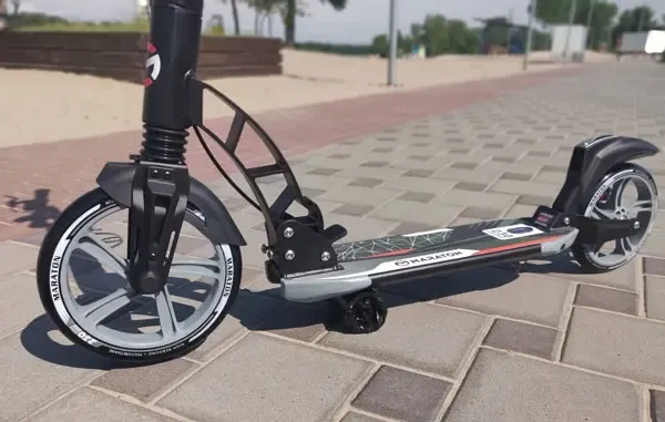 Самокат Maraton Dynamic Black