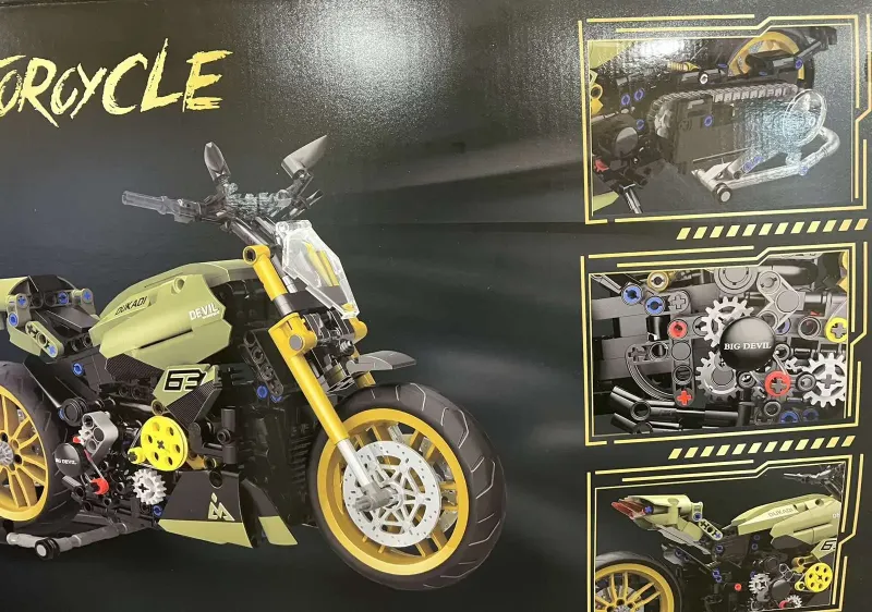 Конструктор-мотоцикл Лего "DUCATI GRAND DEVIL" 756 деталей QJ 5184